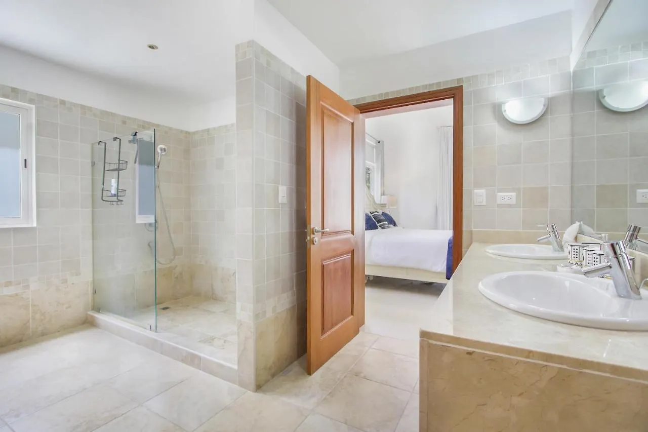 Stunning 3-Bedroom Villa With Pool, Jacuzzi And Maid Near Bavaro Beach Punta Cana