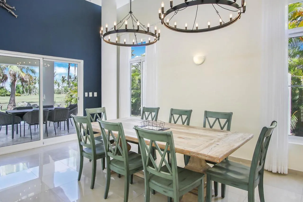 Stunning 3-Bedroom Villa With Pool, Jacuzzi And Maid Near Bavaro Beach Punta Cana