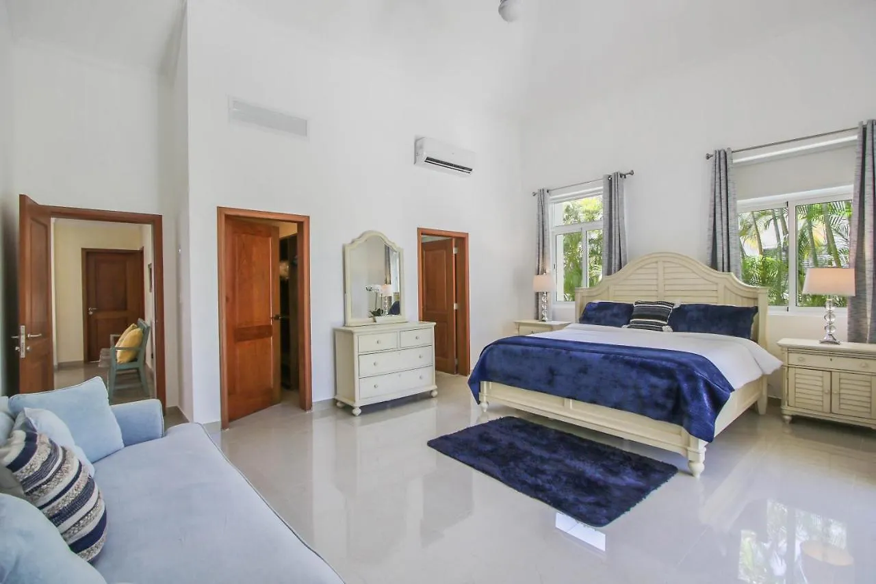Stunning 3-Bedroom Villa With Pool, Jacuzzi And Maid Near Bavaro Beach Punta Cana