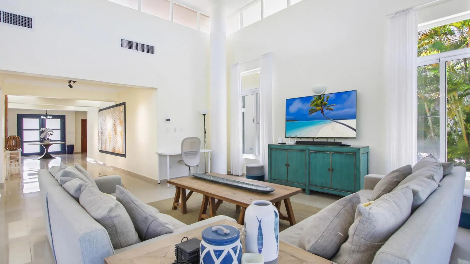 Stunning 3-Bedroom Villa With Pool, Jacuzzi And Maid Near Bavaro Beach Punta Cana 0*,  Dominican Republic