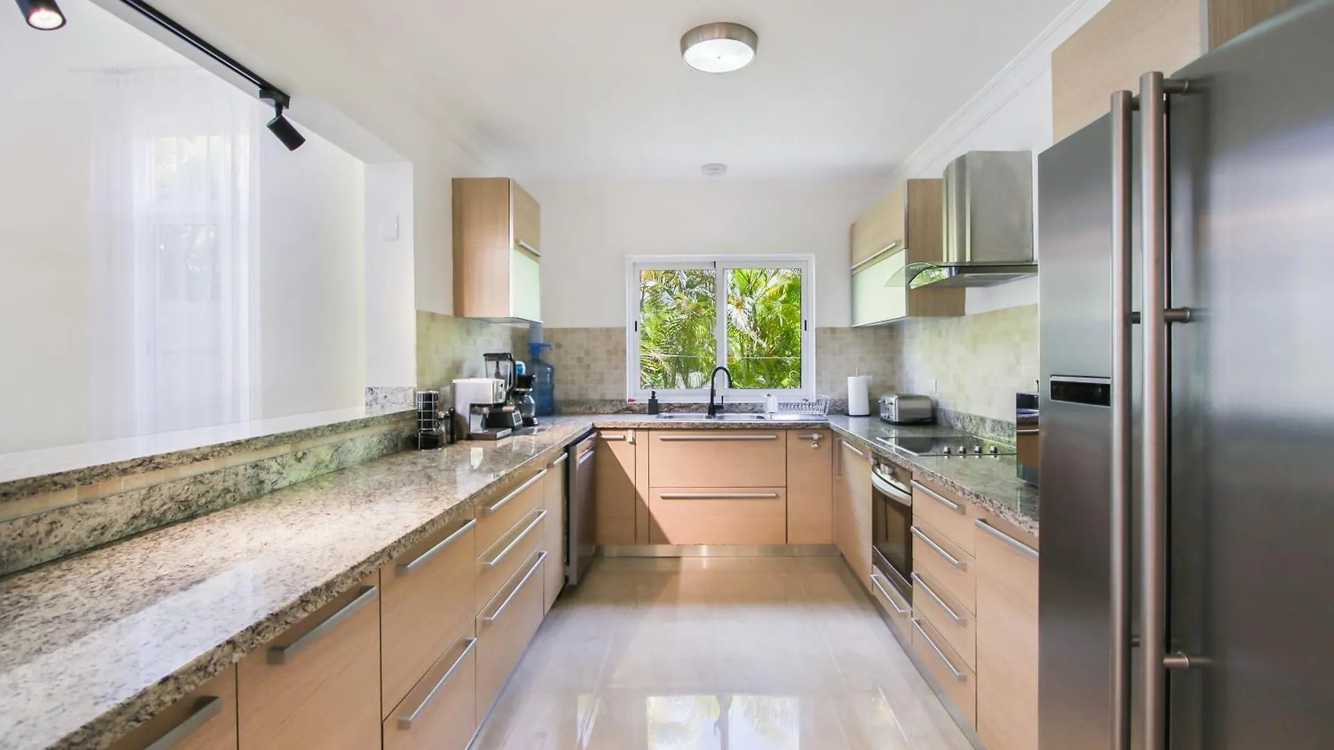 Stunning 3-Bedroom Villa With Pool, Jacuzzi And Maid Near Bavaro Beach Punta Cana 0*,  Dominican Republic