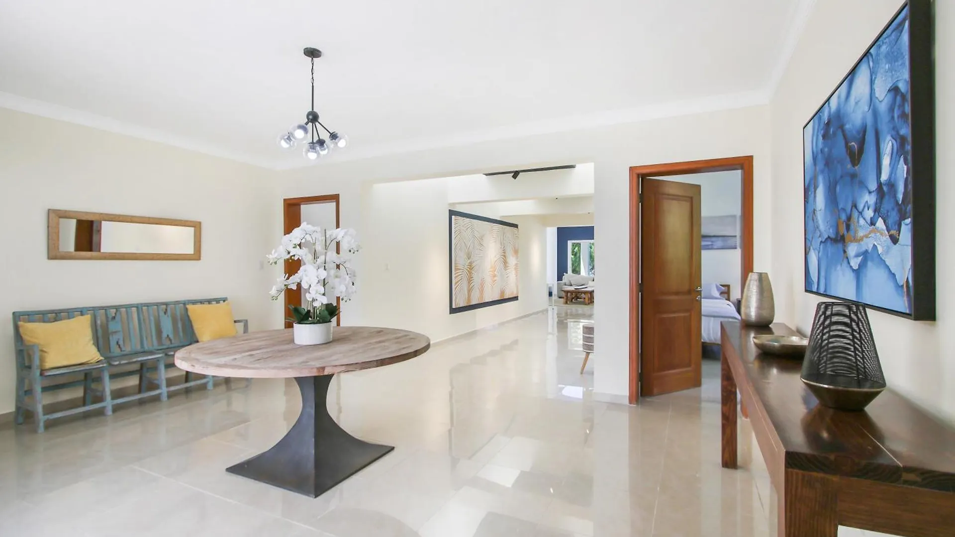Stunning 3-Bedroom Villa With Pool, Jacuzzi And Maid Near Bavaro Beach Punta Cana