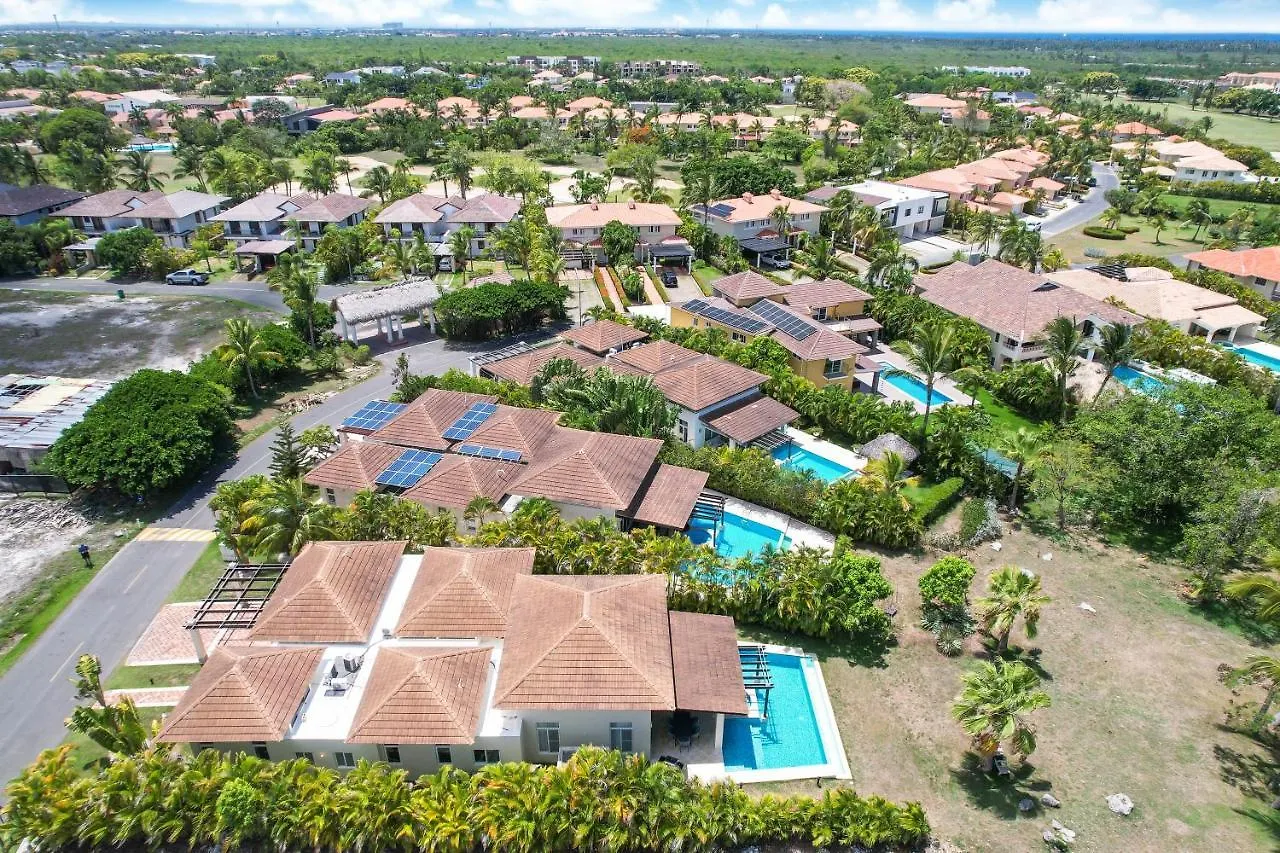 Stunning 3-Bedroom Villa With Pool, Jacuzzi And Maid Near Bavaro Beach Πούντα Κάνα