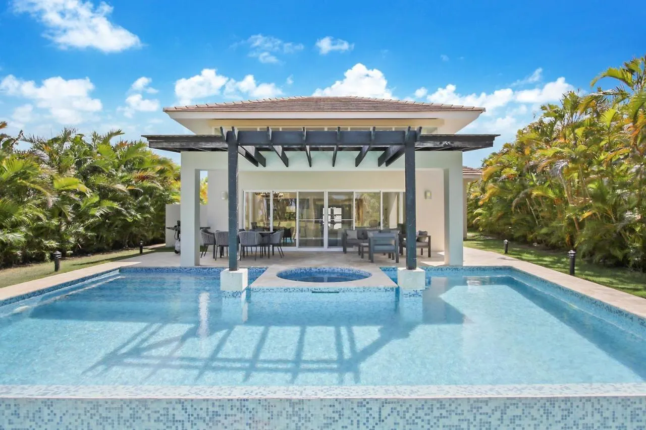 Stunning 3-Bedroom Villa With Pool, Jacuzzi And Maid Near Bavaro Beach Πούντα Κάνα 0*,