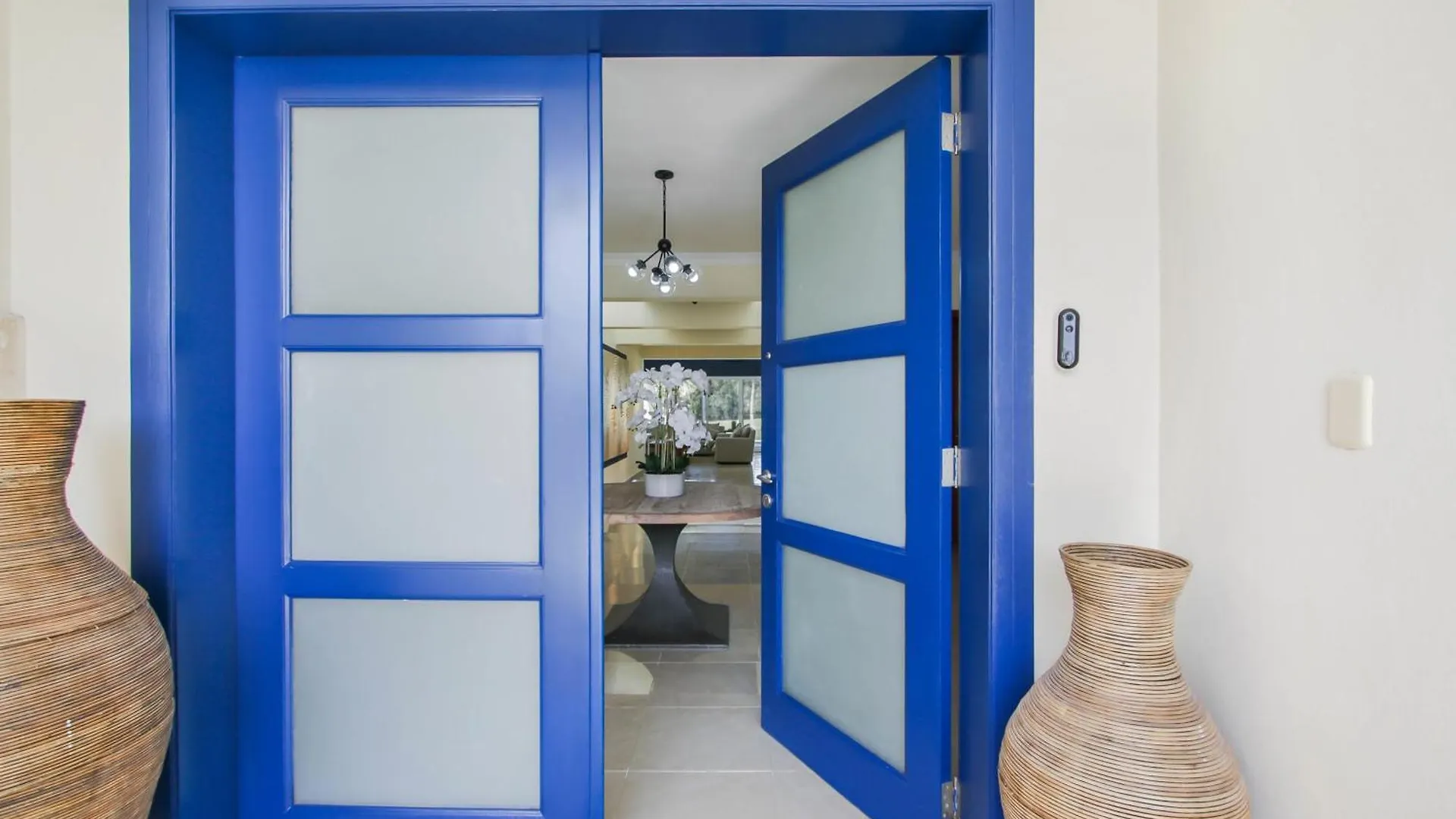 Stunning 3-Bedroom Villa With Pool, Jacuzzi And Maid Near Bavaro Beach Πούντα Κάνα